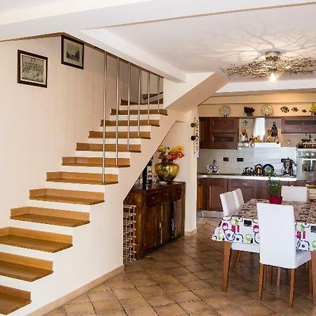 Casa Vacanze Gallodoro Letojanni Bagian luar foto