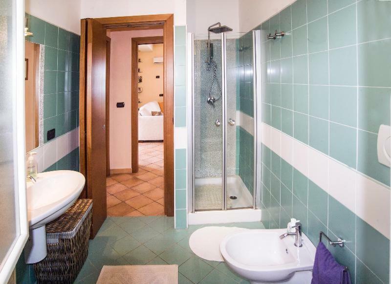 Casa Vacanze Gallodoro Letojanni Bagian luar foto